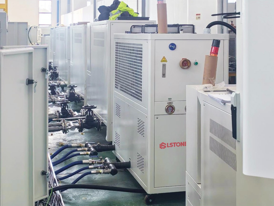 8P風冷式冷水機 4比3.jpg